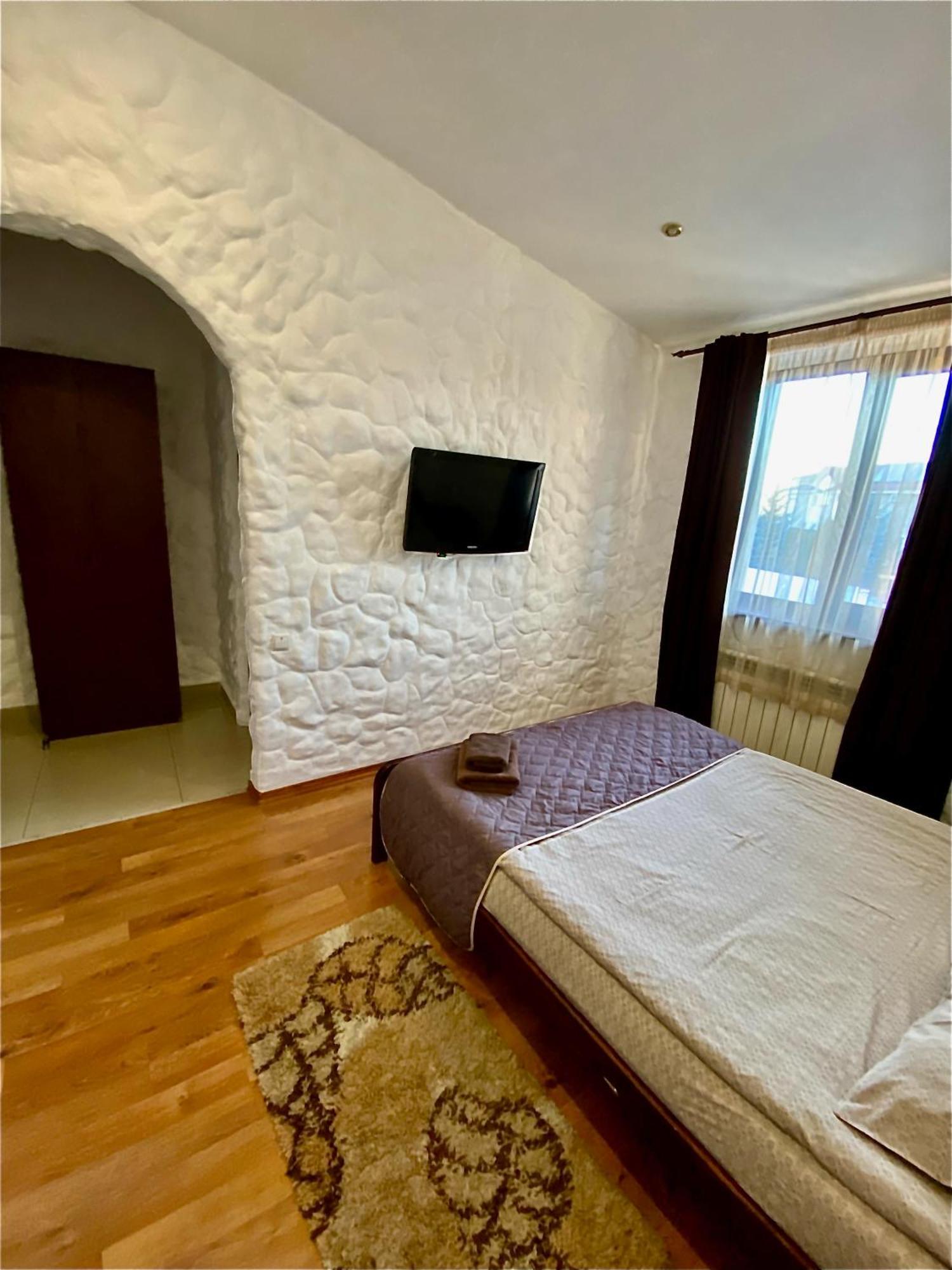 فندق Complex Khutor Velyka Omelyana المظهر الخارجي الصورة