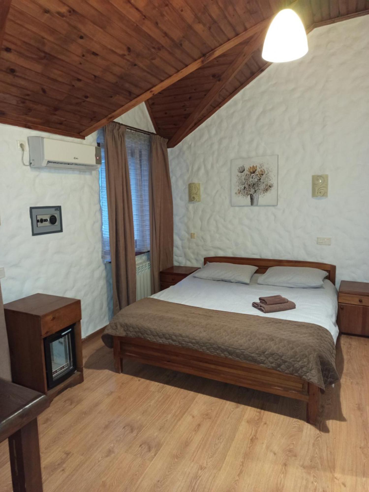 فندق Complex Khutor Velyka Omelyana المظهر الخارجي الصورة